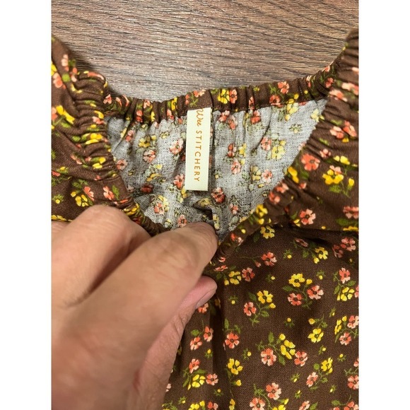 Cottage style. Stitchery baby girl dress 12 months - Picture 2 of 3